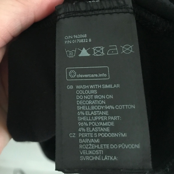 H&M Mesh Women’s Tee Y2k black Silver studds Mesh Scoop neck Size S - Picture 4 of 5